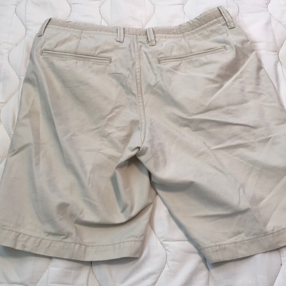 Gap Size 30 Cream Color Cargo Shorts - Picture 4 of 6